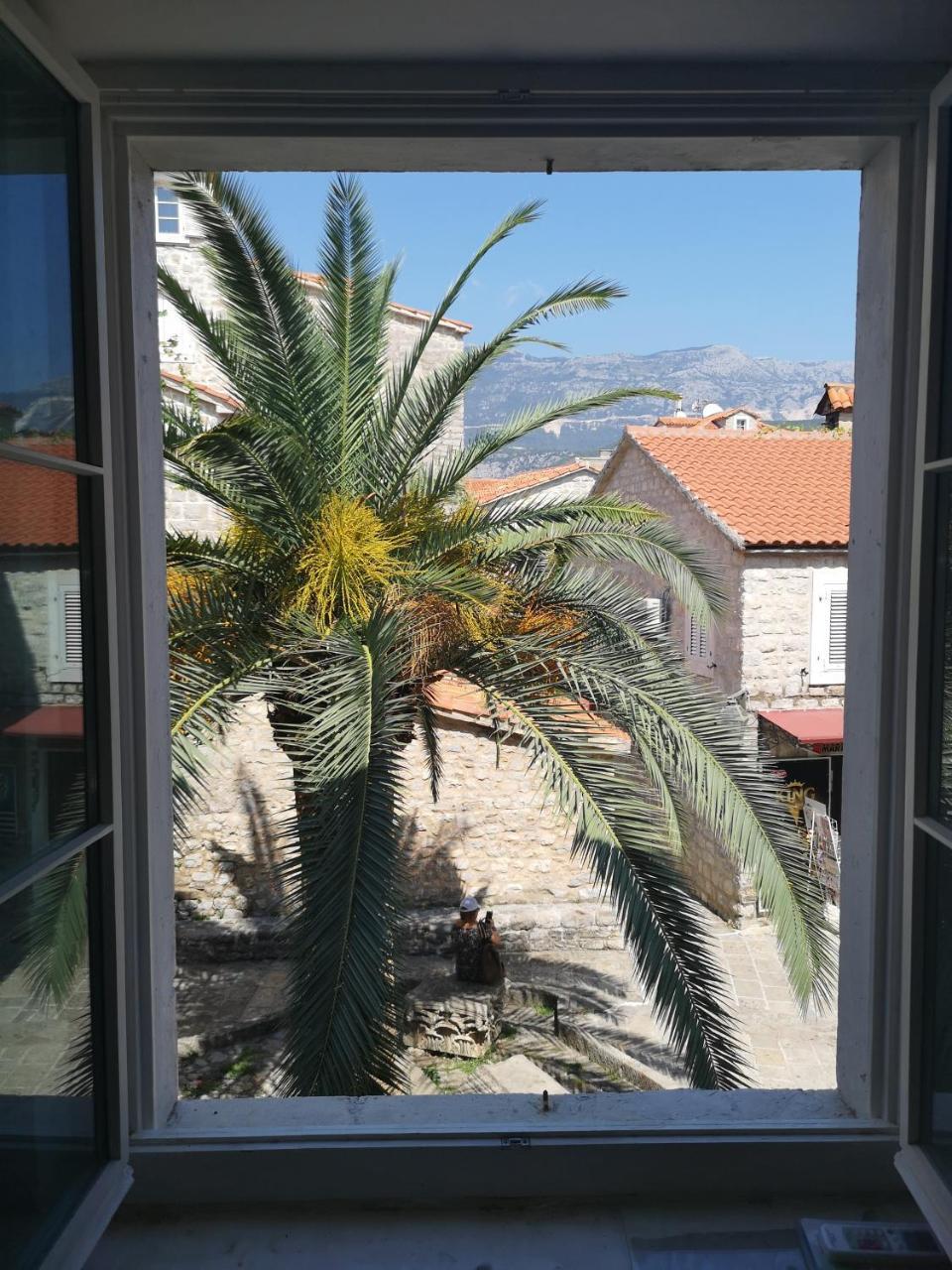 Hostel Michel Budva Eksteriør billede
