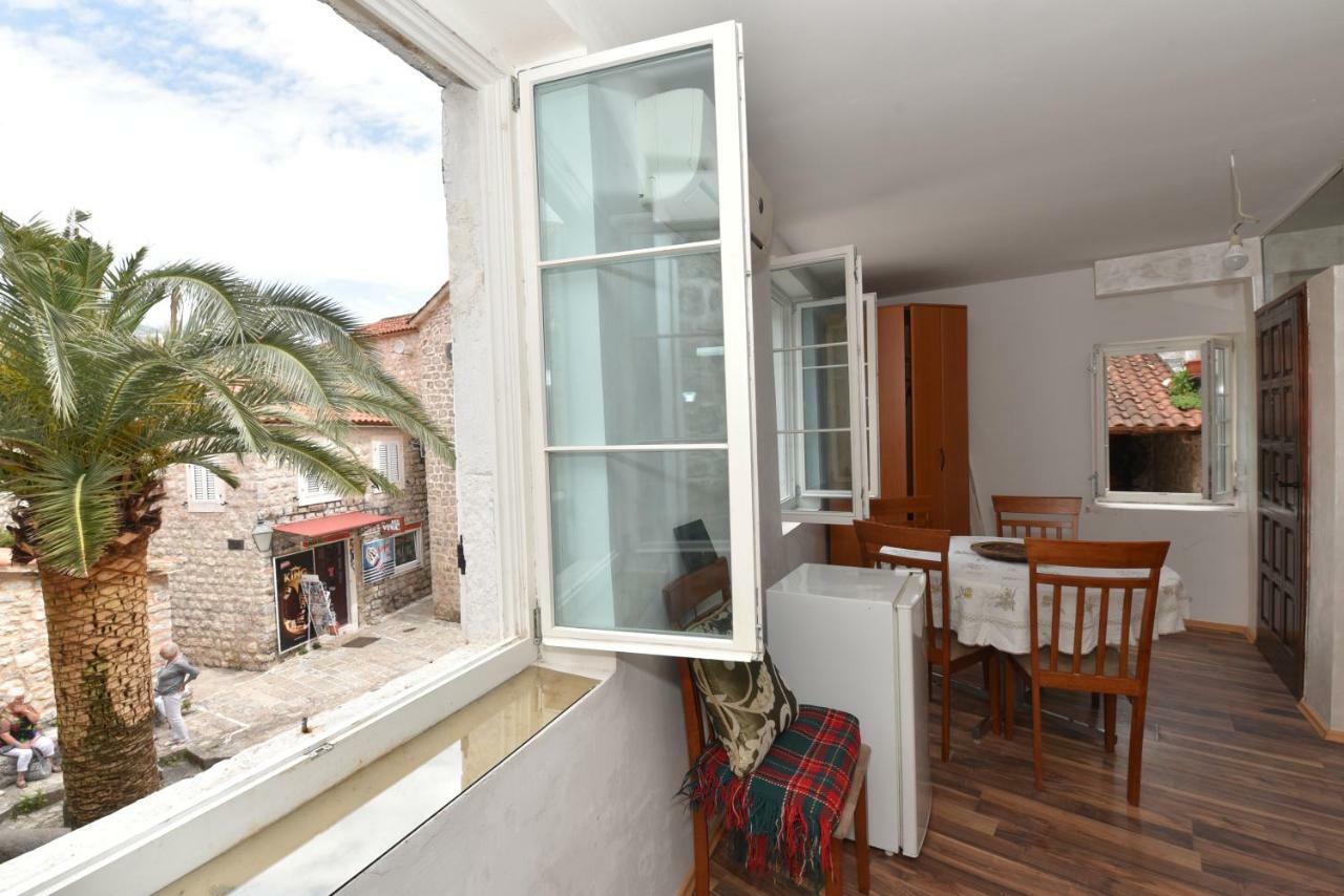Hostel Michel Budva Eksteriør billede