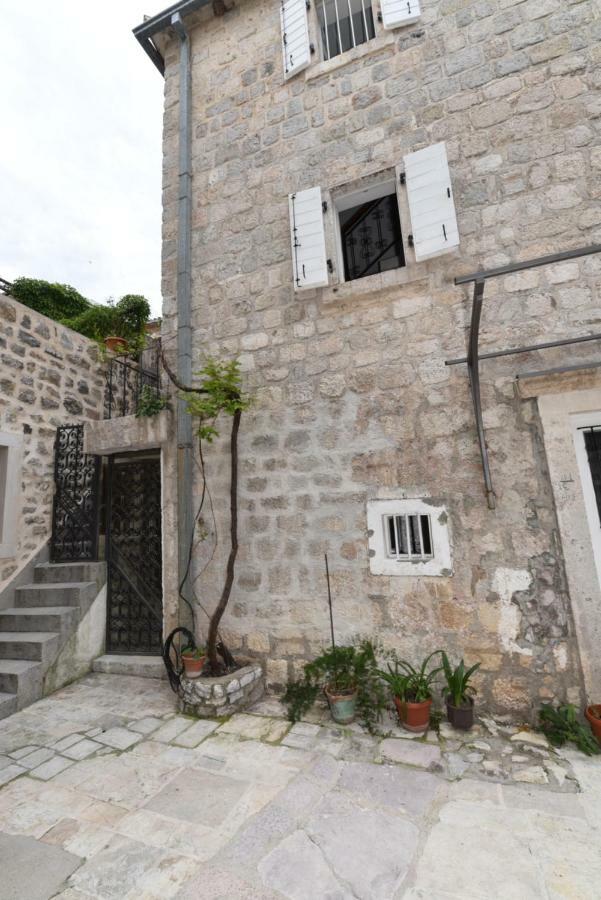 Hostel Michel Budva Eksteriør billede