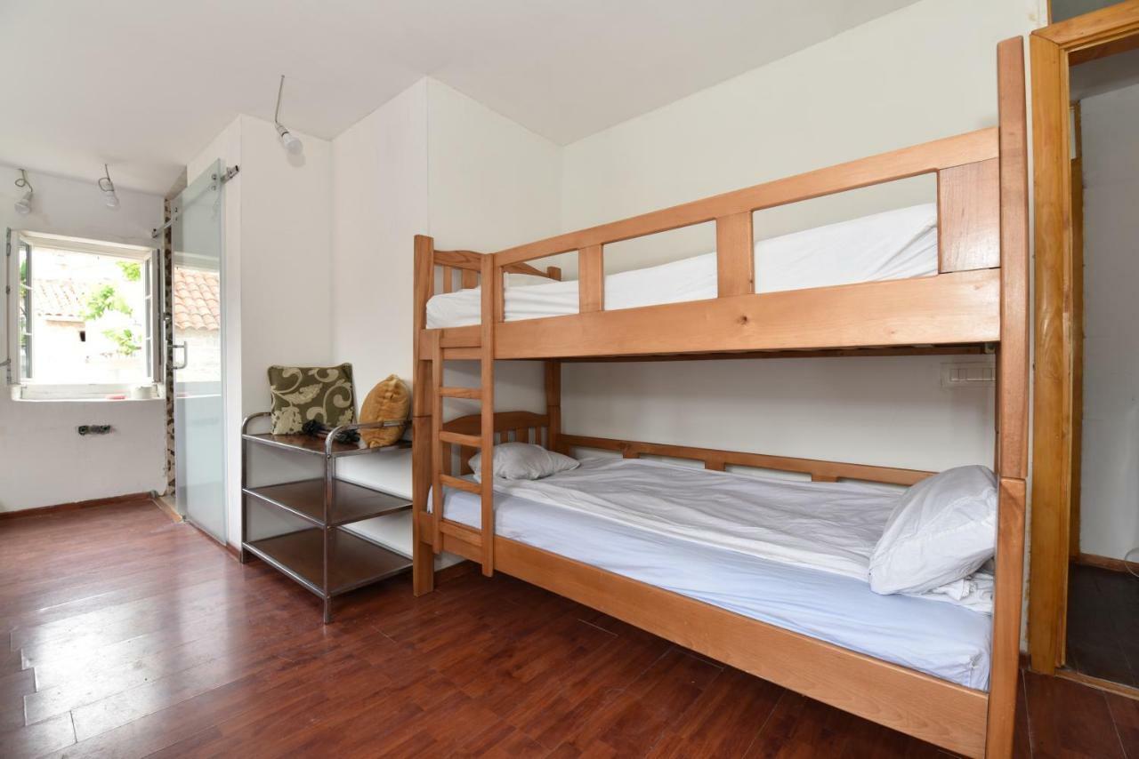 Hostel Michel Budva Eksteriør billede