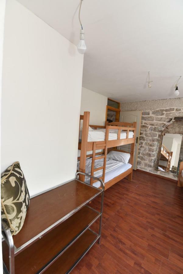 Hostel Michel Budva Eksteriør billede