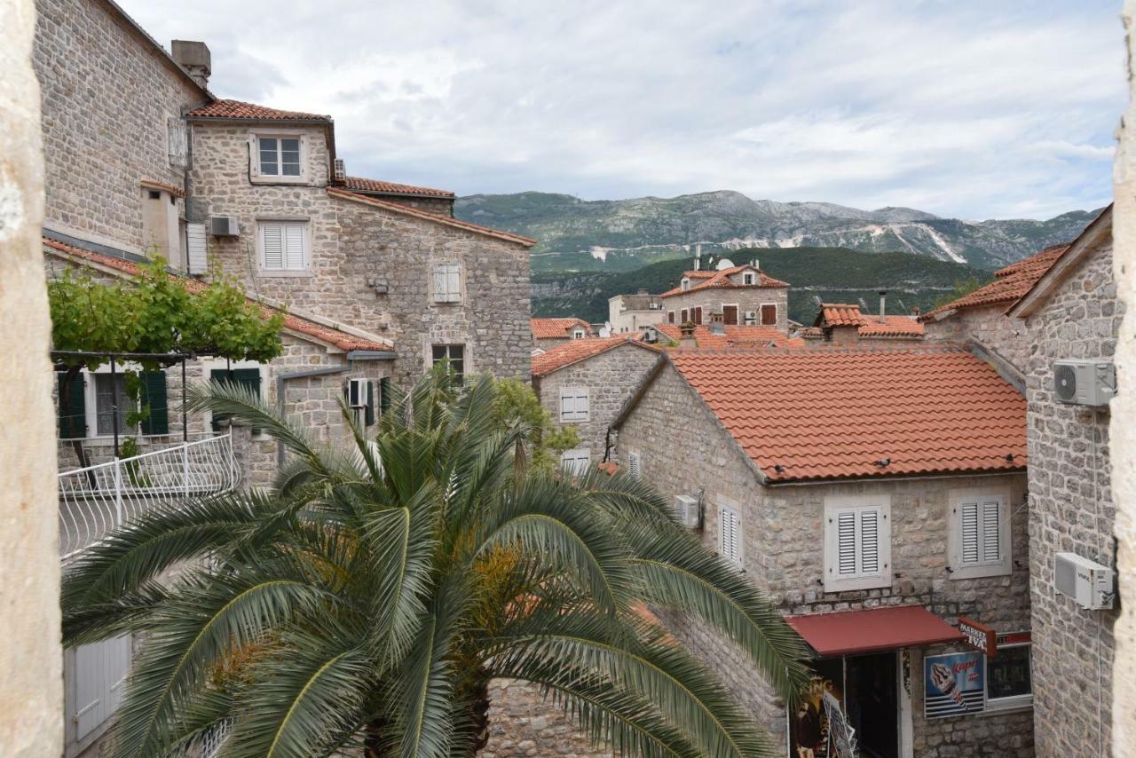 Hostel Michel Budva Eksteriør billede