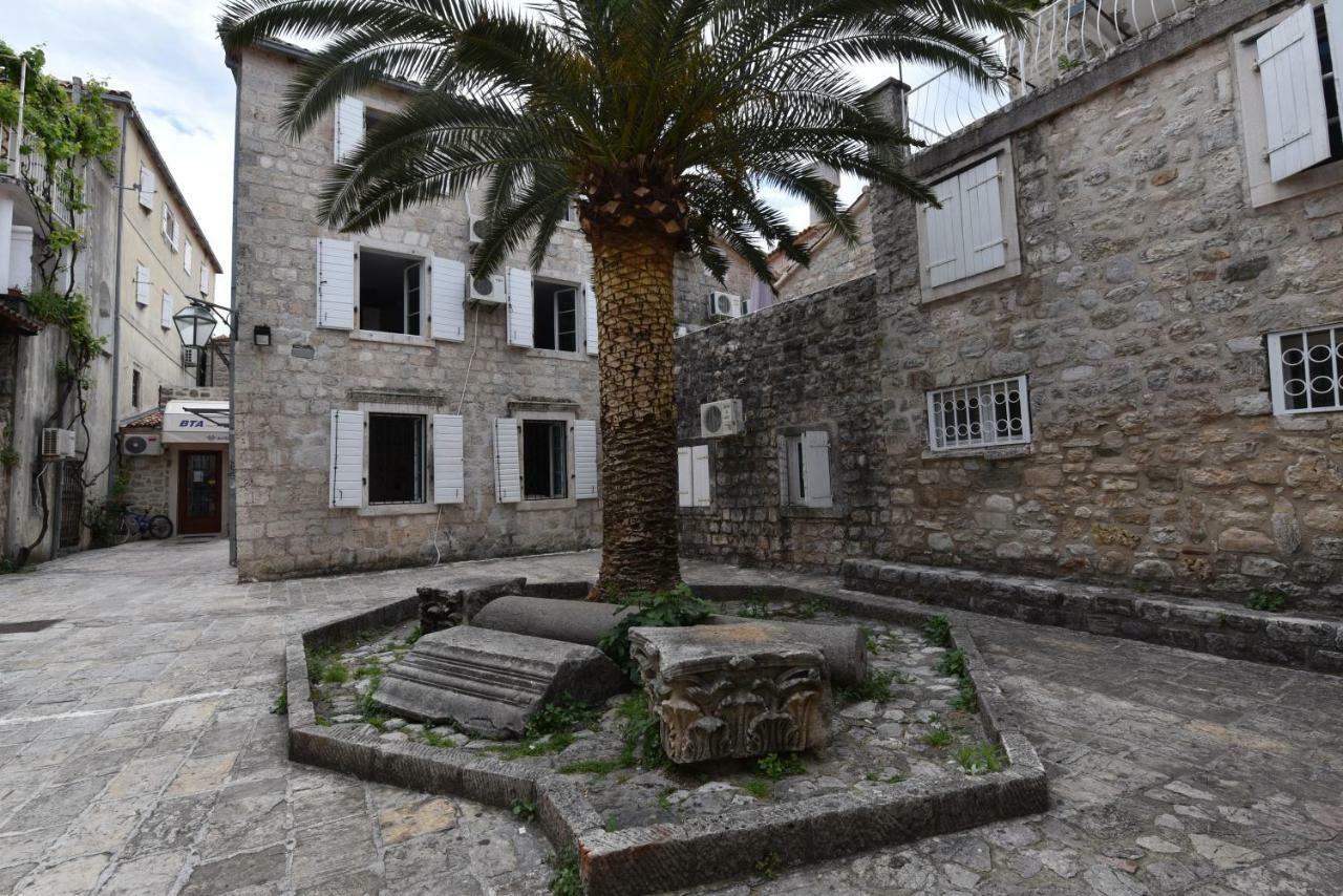 Hostel Michel Budva Eksteriør billede
