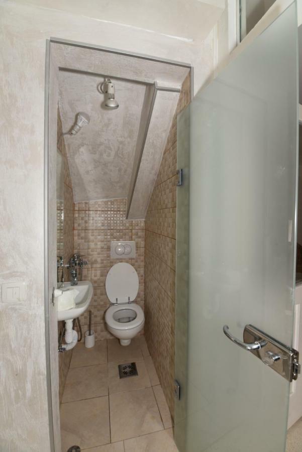 Hostel Michel Budva Eksteriør billede